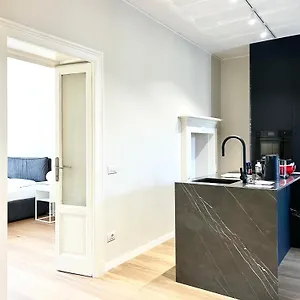  Appartamento Comecasa Fashion In Via Mantova Italia