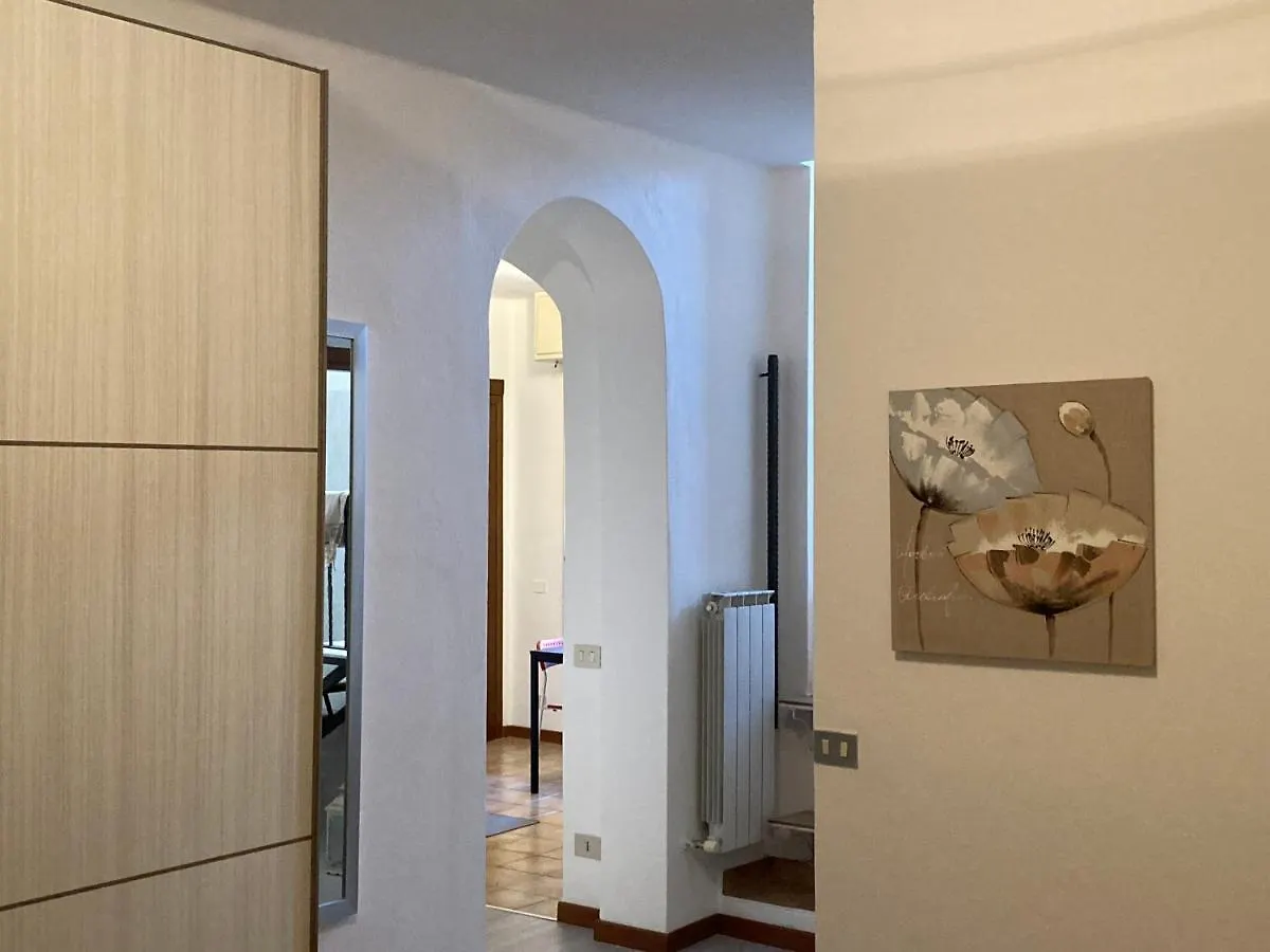 Casa Mirella Lägenhet Lovere