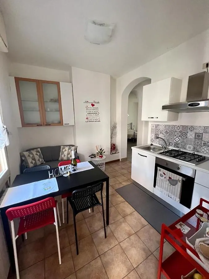 Casa Mirella Lägenhet Lovere
