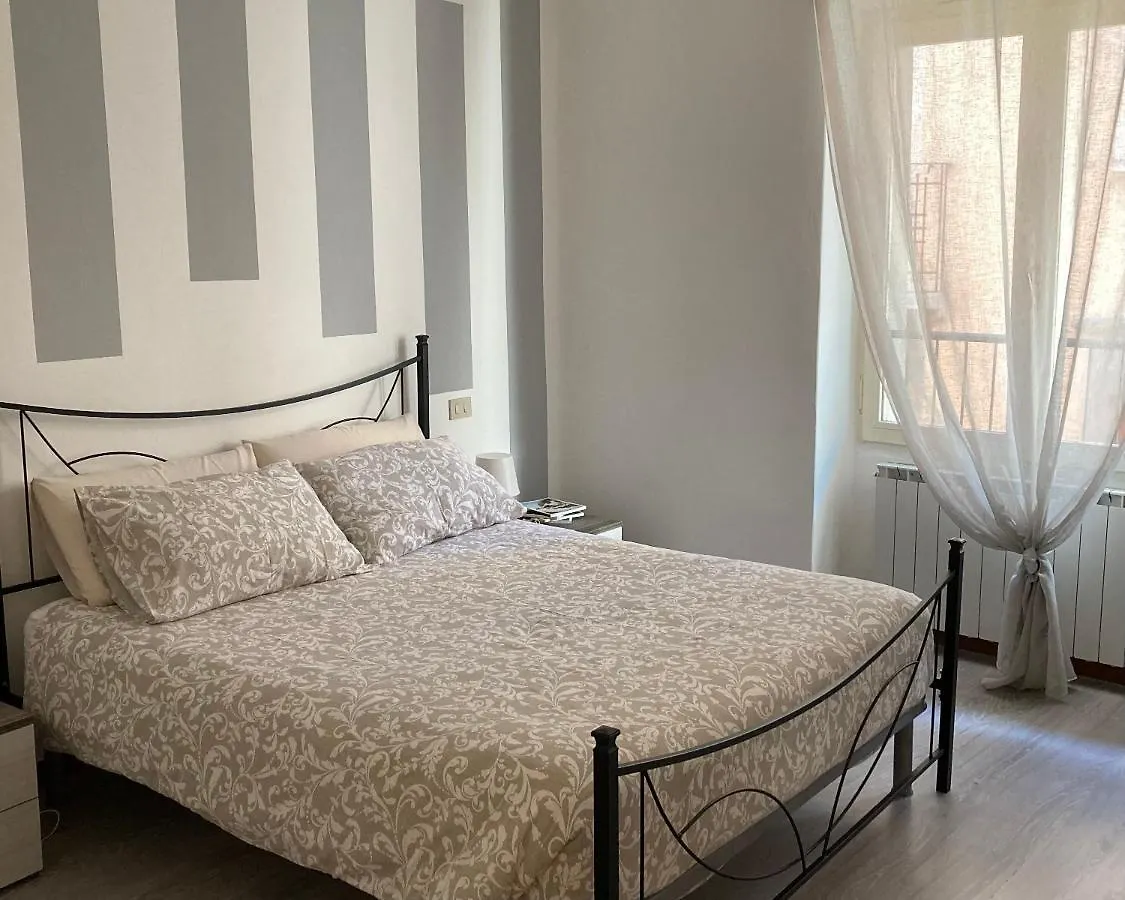 Casa Mirella Lägenhet Lovere