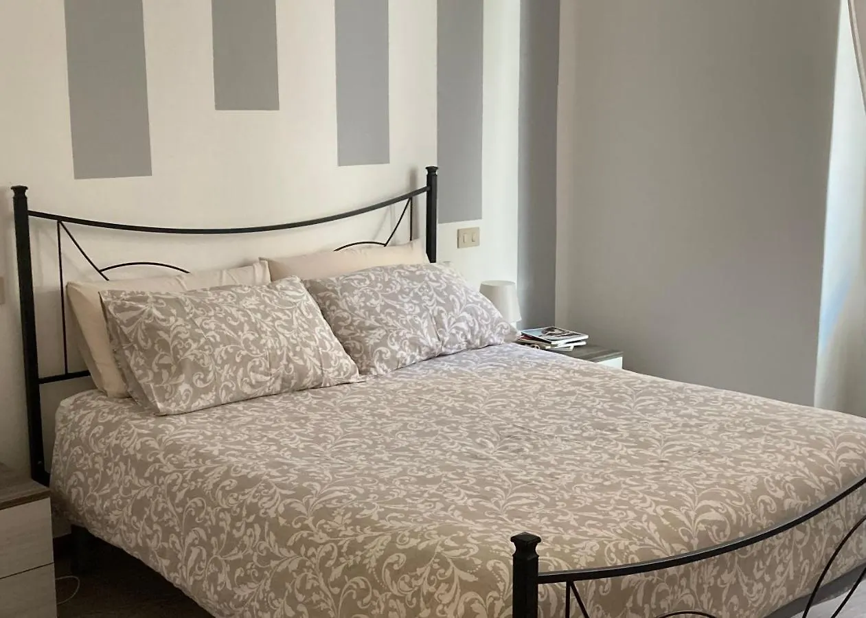 Casa Mirella Lägenhet Lovere