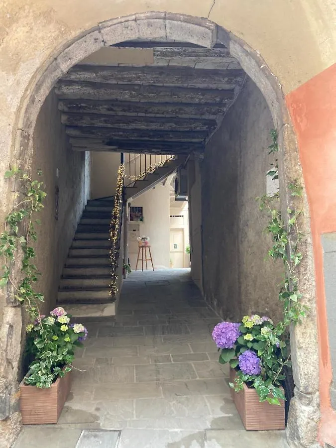 Casa Mirella Lägenhet Lovere